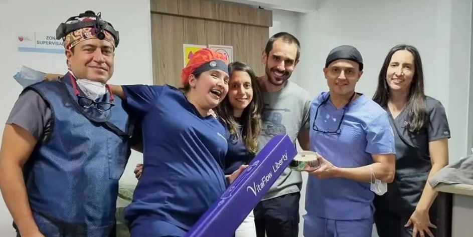 领航出海，睿不可挡——VitaFlow Liberty™在哥伦比亚完成首例植入